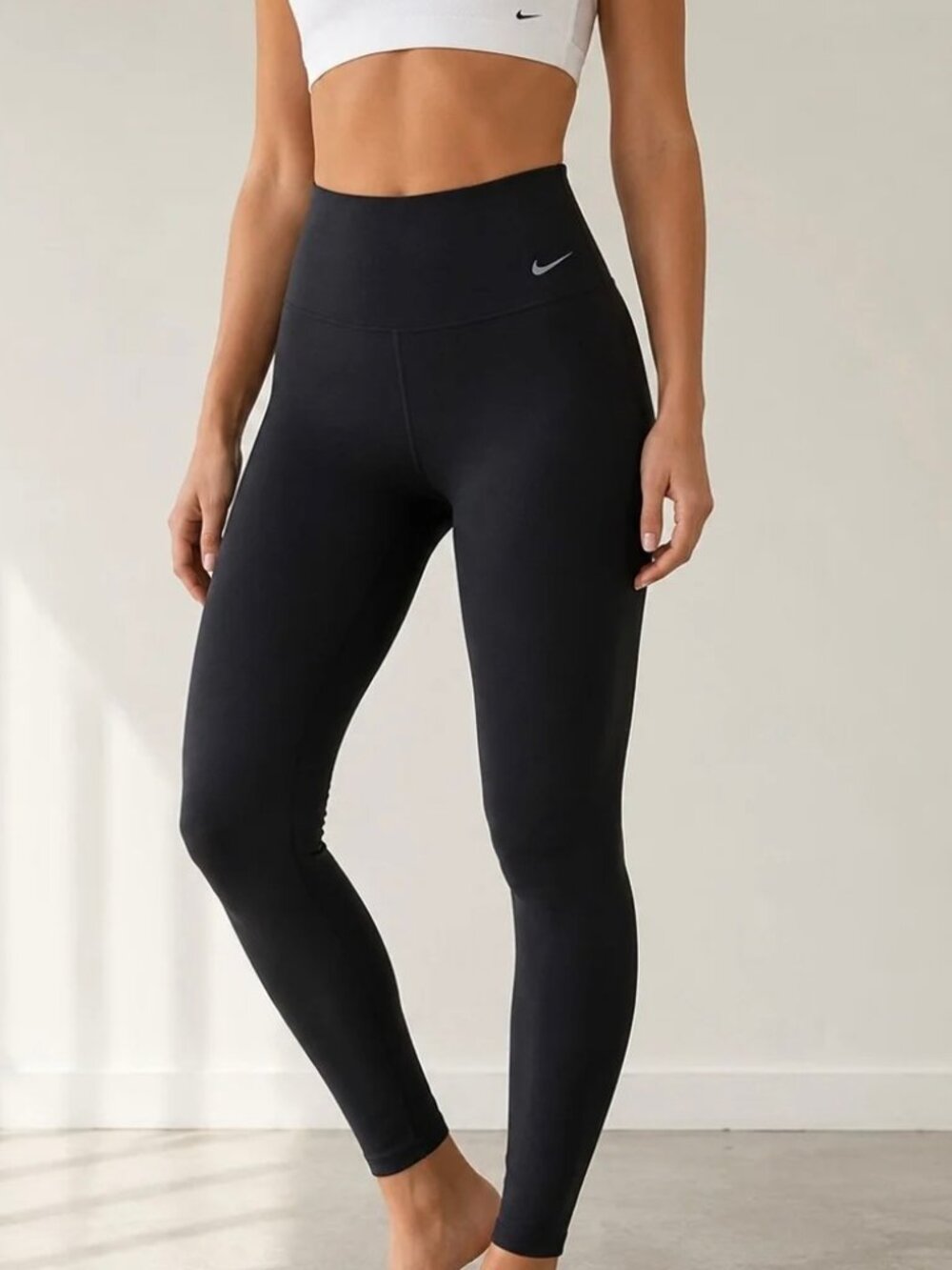 NEW - Nike Black Dri-FIT Full-Length Tight Leggings, Size Small